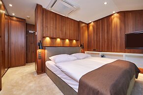 Hotel am Badersee
