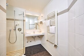 Hotel am Badersee