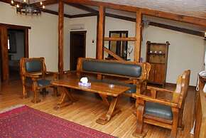 Saraishyq Hotel