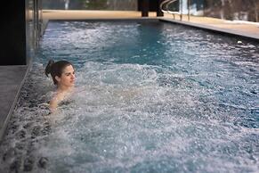 Hotel Vioz - Family Hotel & Apartments