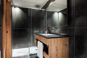 Hotel Vioz - Family Hotel & Apartments
