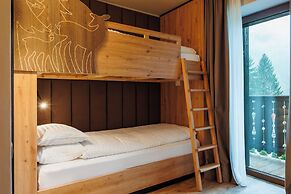 Hotel Vioz - Family Hotel & Apartments