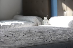 Hotel Pacific