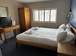 The Castle Hotel