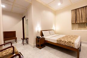 Grand Hotel