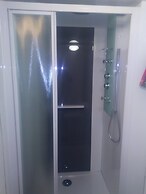 Hotel Modern