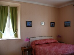 Hotel Modern