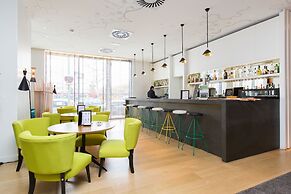 Hotel Vincci Bit