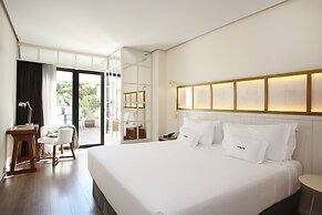 Ofelias Hotel