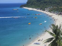 BADLADZ Beach and Dive Resort
