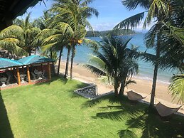 BADLADZ Beach and Dive Resort