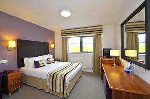 Stirling Court Hotel