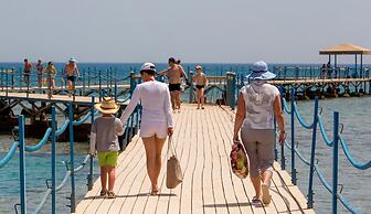 Mirage Bay Resort & Aqua Park