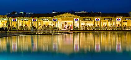 Mirage Bay Resort & Aqua Park