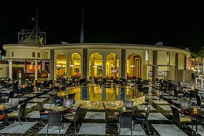 Mirage Bay Resort & Aqua Park