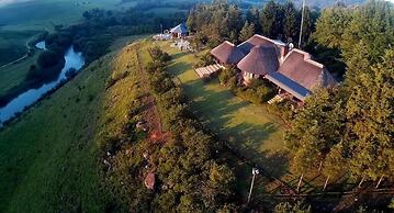 Amazian Mountain River Lodge