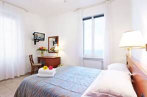 Hotel La Camogliese