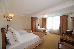Grand Unal Hotel