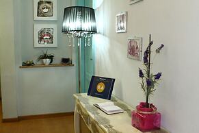Duca's Guest House