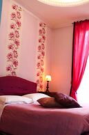 Duca's Guest House