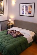 Duca's Guest House
