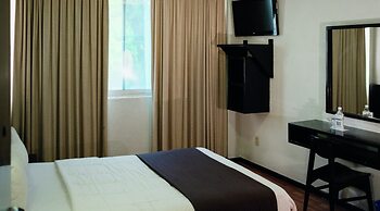 HI Hotel Impala
