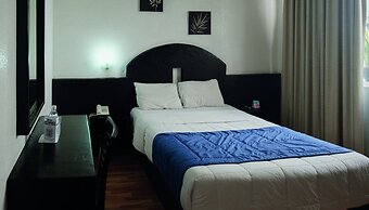 HI Hotel Impala