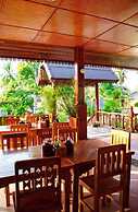 Baan Kiao Resort