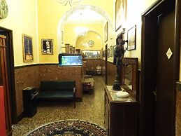 Hotel Touring