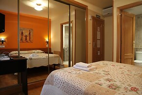 Hostal Acella