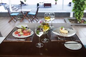 Blue Ocean Resort