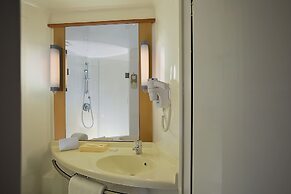 ibis Nashik Hotel