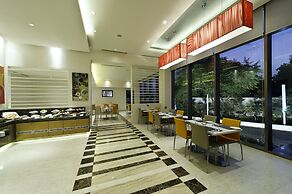 ibis Nashik Hotel