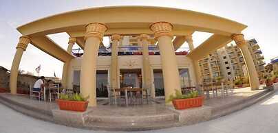 Sphinx Aqua Park Beach Resort - All Inclusive