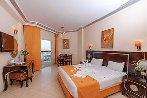 Sphinx Aqua Park Beach Resort - All Inclusive