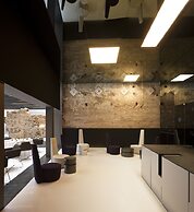 Caro Hotel