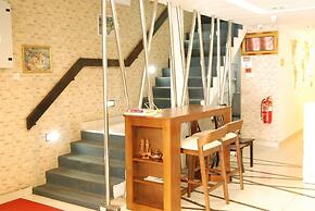 LaComme Inn