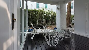 Verano Beach Villa