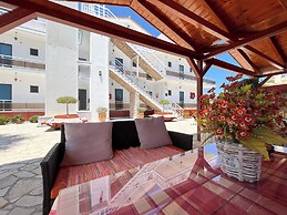 Pettas Apartments