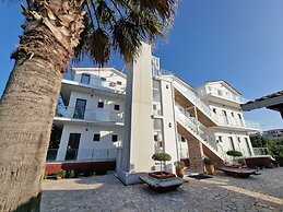 Pettas Apartments