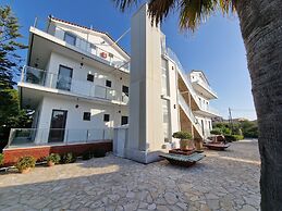 Pettas Apartments