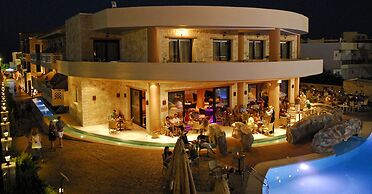 Cactus Royal Resort & Spa