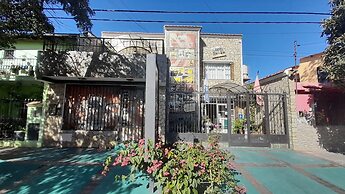 La Casa de Mia Mama