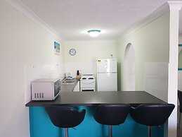 St Tropez Apartments