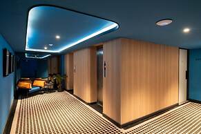 Myhotel CMYK Ratchada