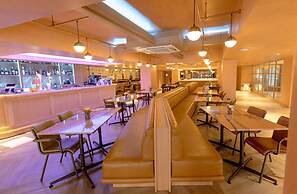 Myhotel CMYK Ratchada
