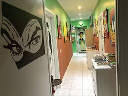 Comics Guesthouse