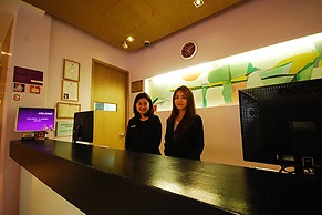 The Embassy Sathorn