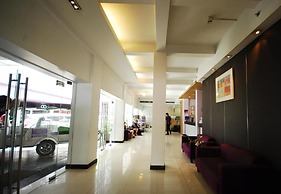 The Embassy Sathorn