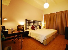 The Embassy Sathorn